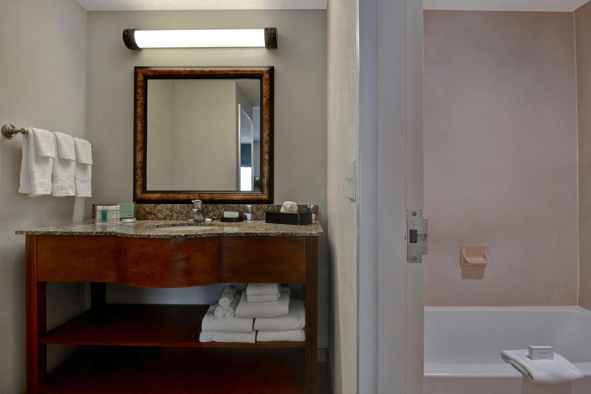 Hampton Inn & Suites Birmingham-Hoover-Galleria Eksteriør bilde